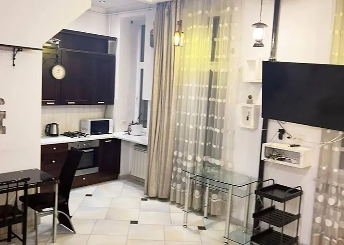 на вулиці площа григоренка 4 16-2 לבוב